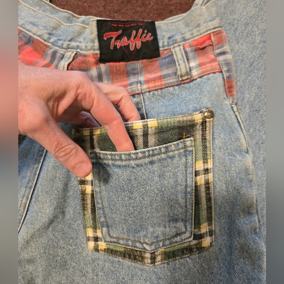Vintage Traffic Size 9/10 Jeans With Patchwork Like New - Picture 5 of 10